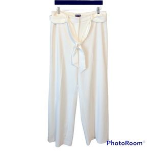 Vince Camuto Women’s Size 6 White Wide Leg Trousers Quiet Luxury Flare